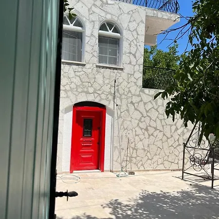 Villa Nar